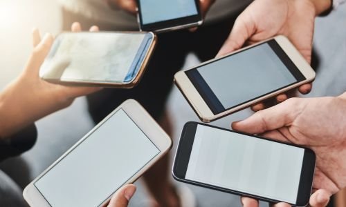 Empowering Professionals to Connect Smarter